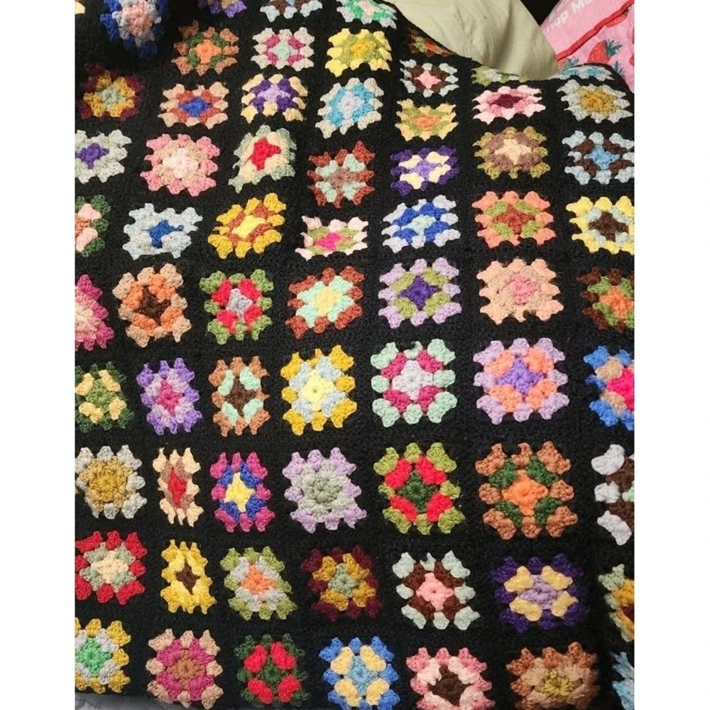 Vtg Roseanne Big Bang Theory Style Crochet Granny Square Afghan Boho Sofa Throw